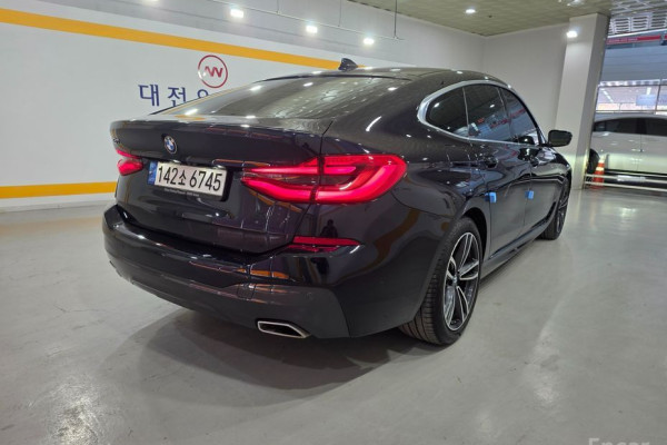2022 BMW 6 серии с пробегом 93 436 км