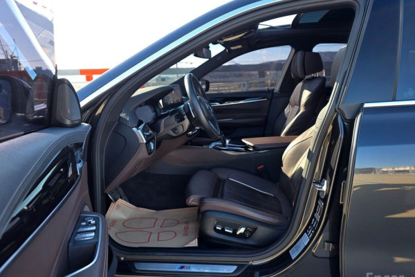 2022 BMW 6 серии с пробегом 90 707 км
