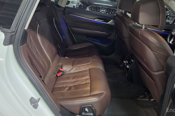 2022 BMW 6 серии с пробегом 65 676 км