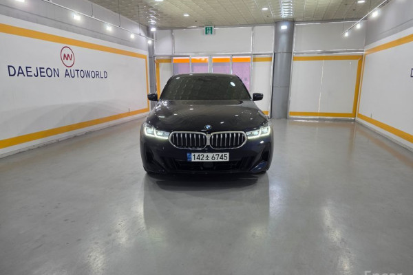 2022 BMW 6 серии с пробегом 93 436 км