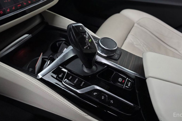 2021 BMW 6 серии с пробегом 75 333 км