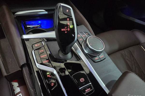 2022 BMW 6 серии с пробегом 93 436 км