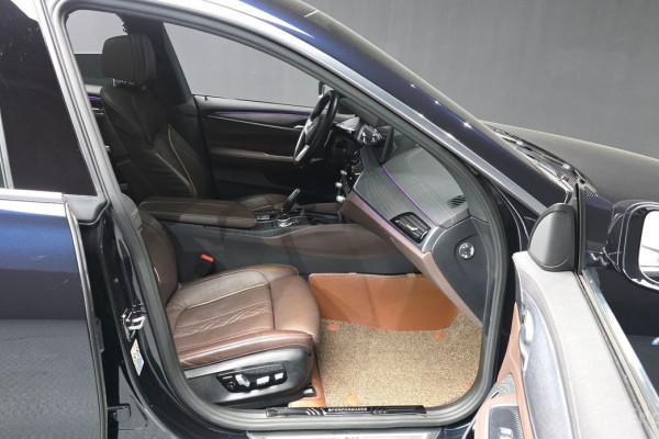 2022 BMW 6 серии с пробегом 110 556 км