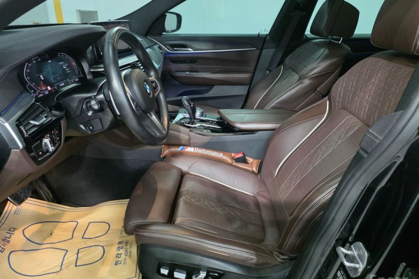 2022 BMW 6 серии с пробегом 93 436 км