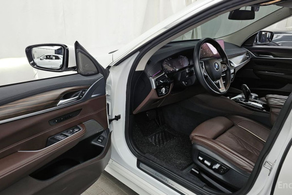 2022 BMW 6 серии с пробегом 61 498 км