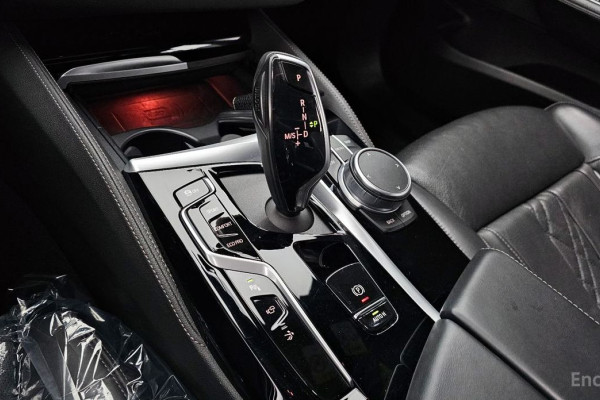 2021 BMW 6 серии с пробегом 75 251 км