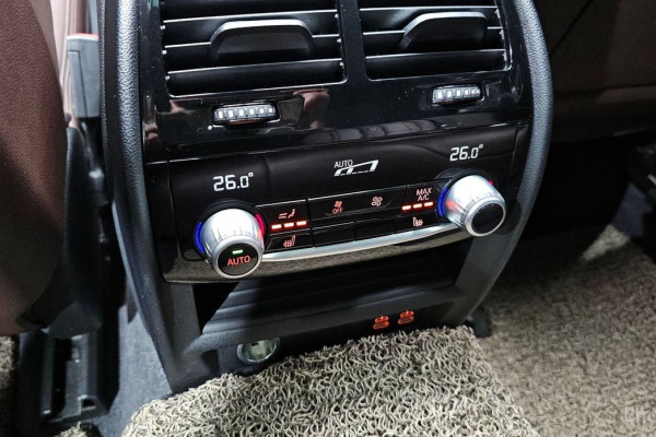 2022 BMW 6 серии с пробегом 67 225 км