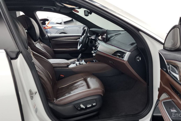 2020 BMW 6 серии с пробегом 74 073 км