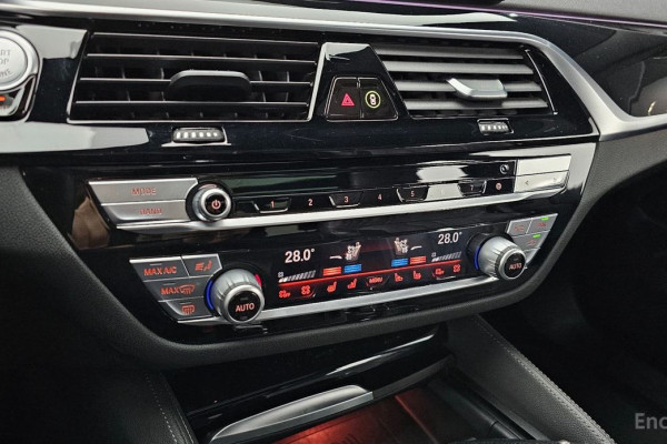 2021 BMW 6 серии с пробегом 75 251 км