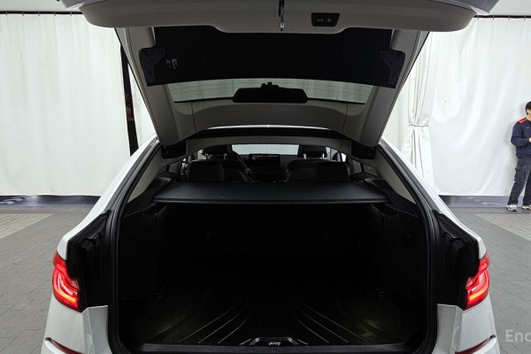 2022 BMW 6 серии с пробегом 61 498 км