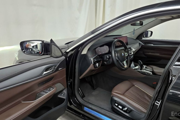 2021 BMW 6 серии с пробегом 41 272 км