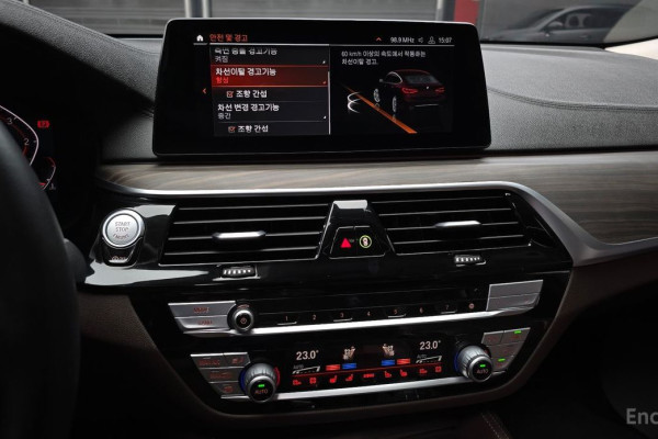 2020 BMW 6 серии с пробегом 76 478 км