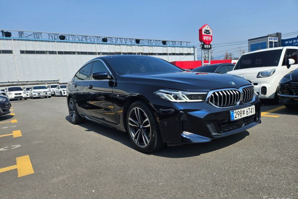 2021 BMW 6 серии с пробегом 53 759 км