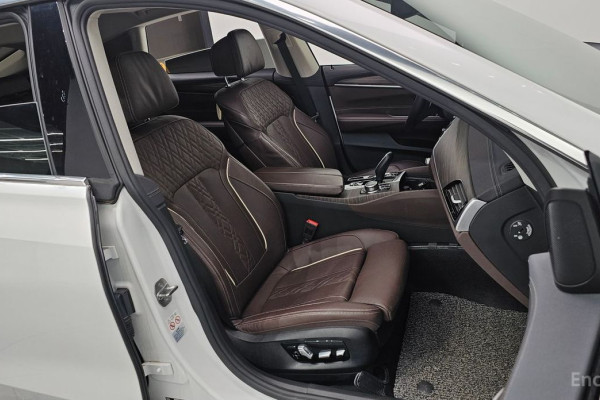 2022 BMW 6 серии с пробегом 52 597 км