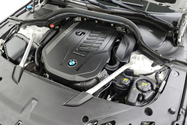 2022 BMW 6 серии с пробегом 47 957 км