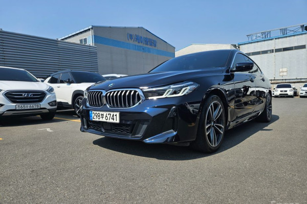 2021 BMW 6 серии с пробегом 53 759 км