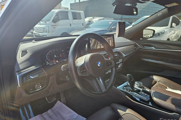 2021 BMW 6 серии с пробегом 53 759 км