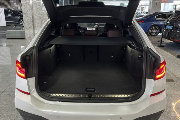 2022 BMW 6 серии с пробегом 58 724 км