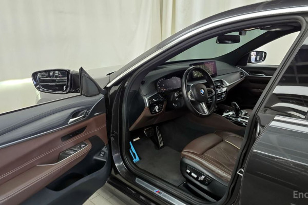 2022 BMW 6 серии с пробегом 111 840 км