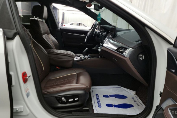 2022 BMW 6 серии с пробегом 47 957 км