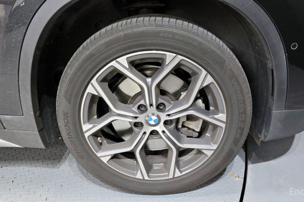 2021 BMW X1 с пробегом 68 077 км