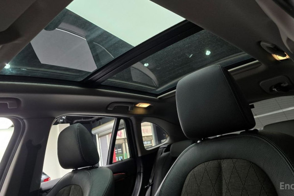 2021 BMW X1 с пробегом 68 077 км