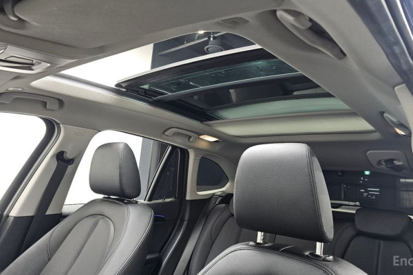 2021 BMW X1 с пробегом 77 528 км