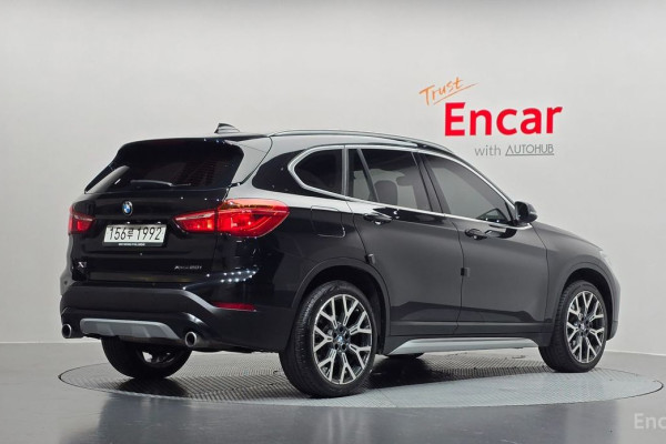 2022 BMW X1 с пробегом 61 885 км