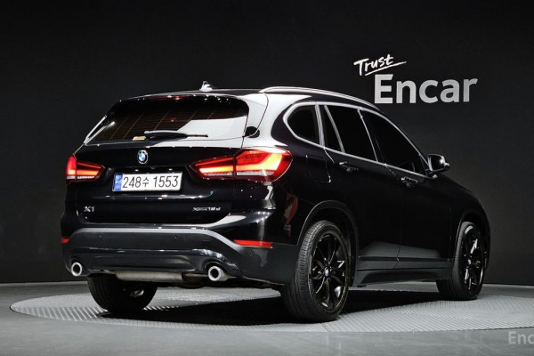 2020 BMW X1 с пробегом 67 900 км