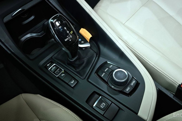 2020 BMW X1 с пробегом 67 900 км