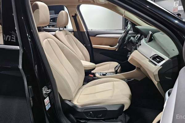 2020 BMW X1 с пробегом 67 900 км