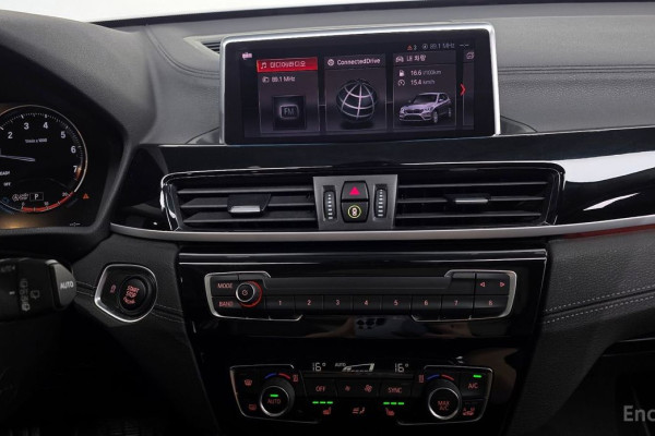 2022 BMW X1 с пробегом 75 222 км