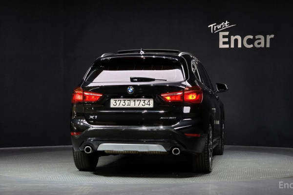 2022 BMW X1 с пробегом 59 595 км