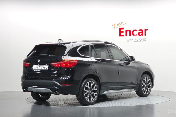 2022 BMW X1 с пробегом 66 811 км