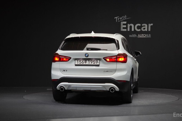 2022 BMW X1 с пробегом 61 492 км