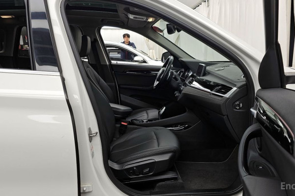 2022 BMW X1 с пробегом 82 151 км