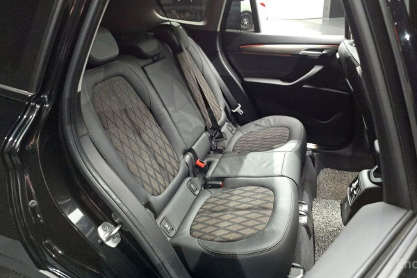 2021 BMW X1 с пробегом 47 195 км