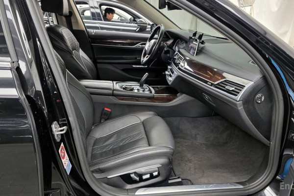 2016 BMW 7 серии с пробегом 147 111 км