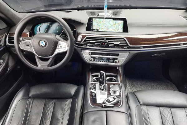 2016 BMW 7 серии с пробегом 133 749 км