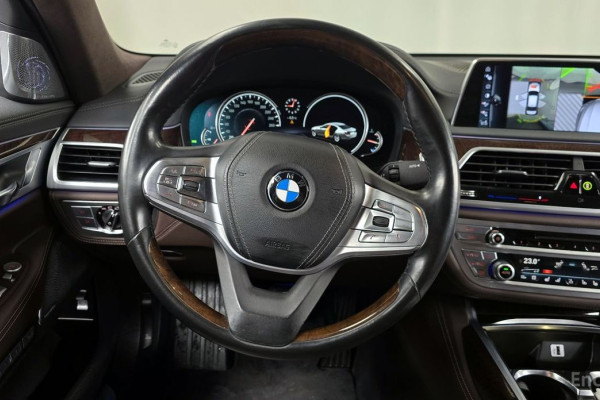 2016 BMW 7 серии с пробегом 129 453 км