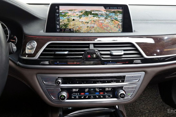 2016 BMW 7 серии с пробегом 145 384 км