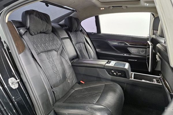 2015 BMW 7 серии с пробегом 109 234 км