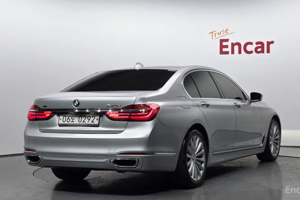 2016 BMW 7 серии с пробегом 123 608 км