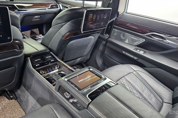 2016 BMW 7 серии с пробегом 108 576 км