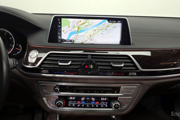 2016 BMW 7 серии с пробегом 123 608 км