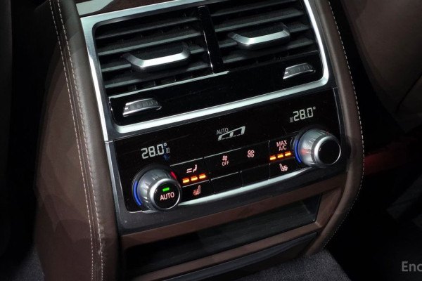 2016 BMW 7 серии с пробегом 123 608 км