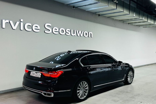 2016 BMW 7 серии с пробегом 131 795 км