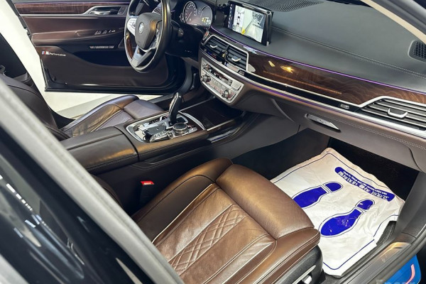 2016 BMW 7 серии с пробегом 131 795 км
