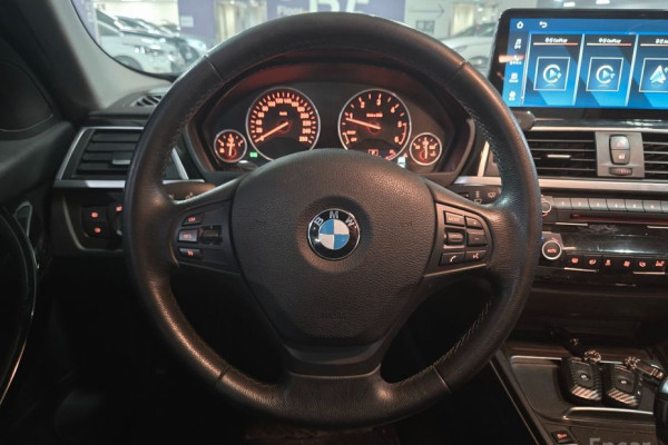 2016 BMW 3 серии с пробегом 106 513 км