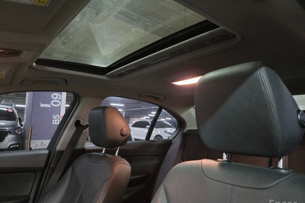 2016 BMW 3 серии с пробегом 106 513 км